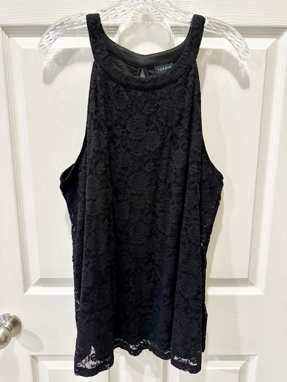 Torrid 1X Black Lace High Neck Goddess Tank Top - Picture 4 of 11